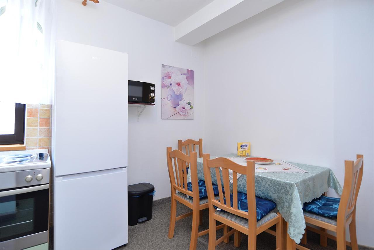Apartments Anka 1223 Peroj Eksteriør billede