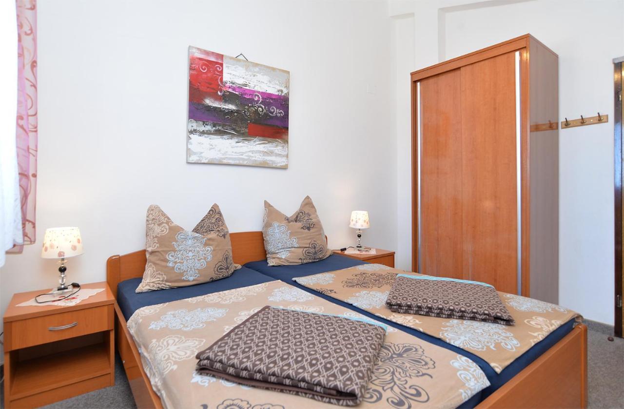 Apartments Anka 1223 Peroj Eksteriør billede